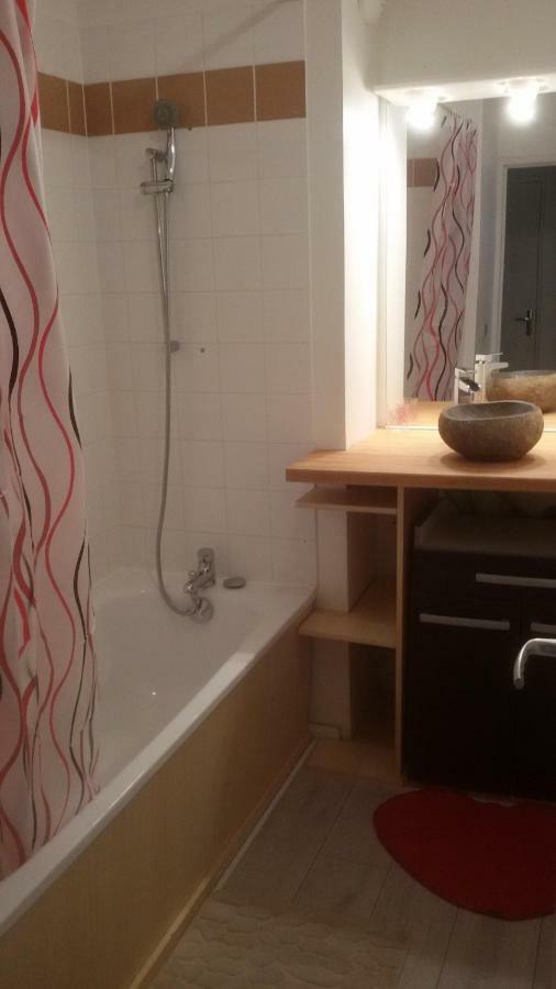 Appartement De 30M2 Dans Residence A Proximite D'Honfleur Équemauville Екстериор снимка